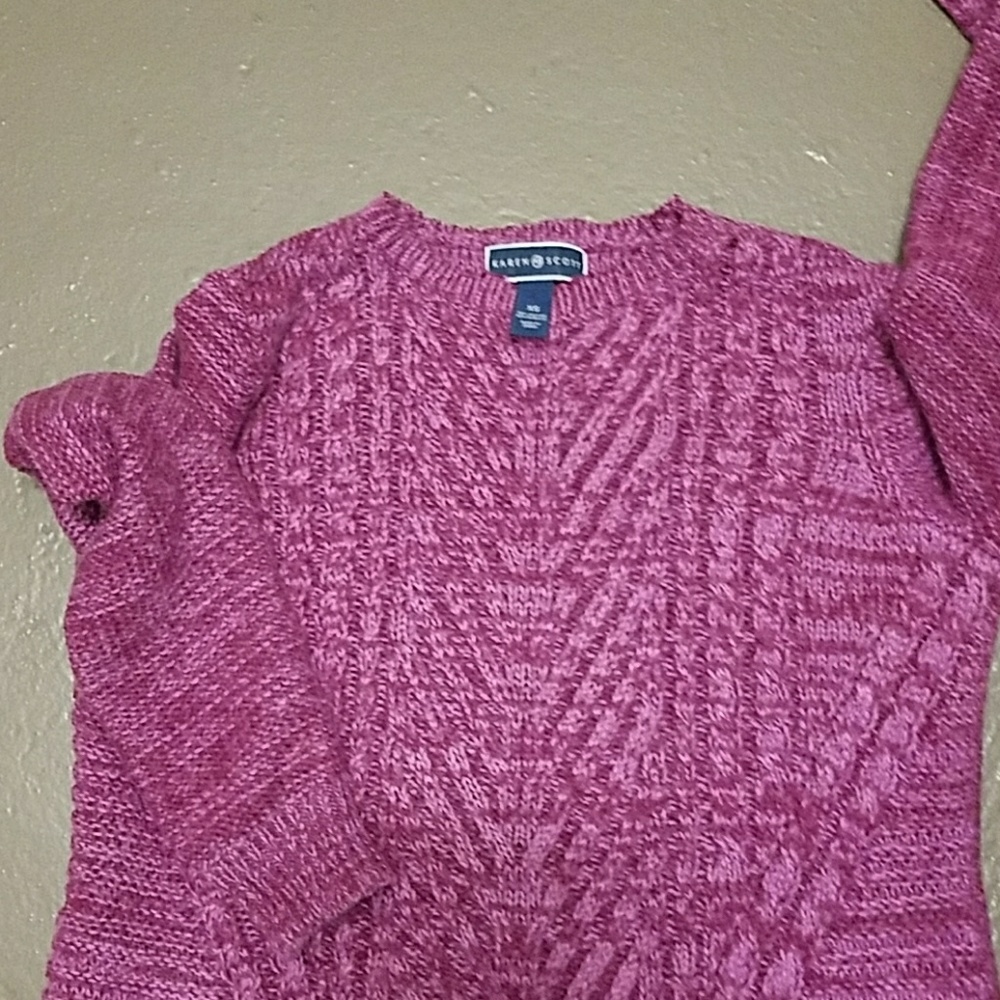 Sweater - Picture 3 of 5